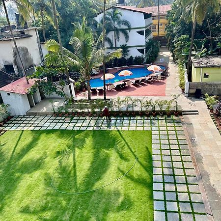 Silver Sands Sunshine - Angaara Candolim Buitenkant foto