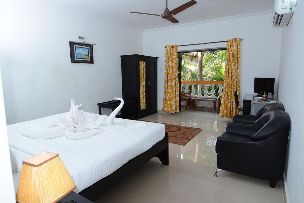 Silver Sands Sunshine - Angaara Candolim Kamer foto