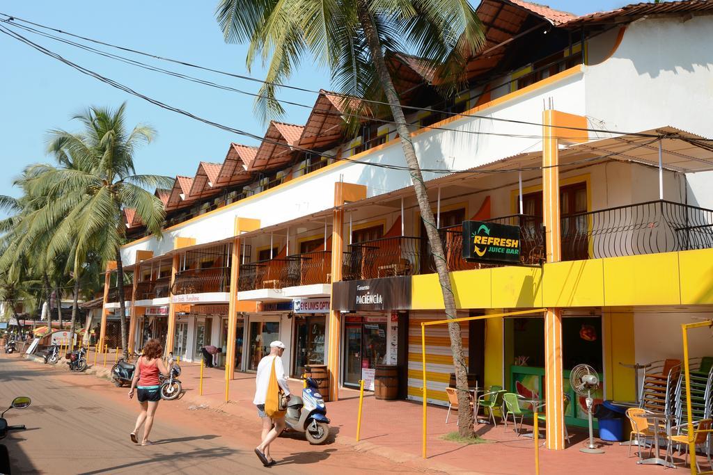 Silver Sands Sunshine - Angaara Candolim Buitenkant foto