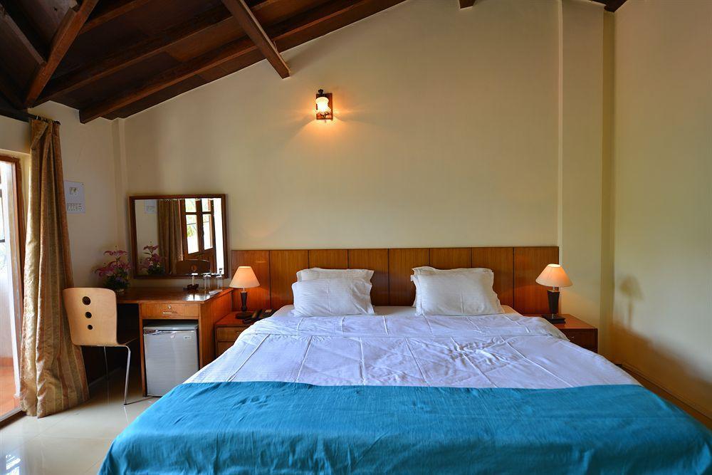 Silver Sands Sunshine - Angaara Candolim Buitenkant foto